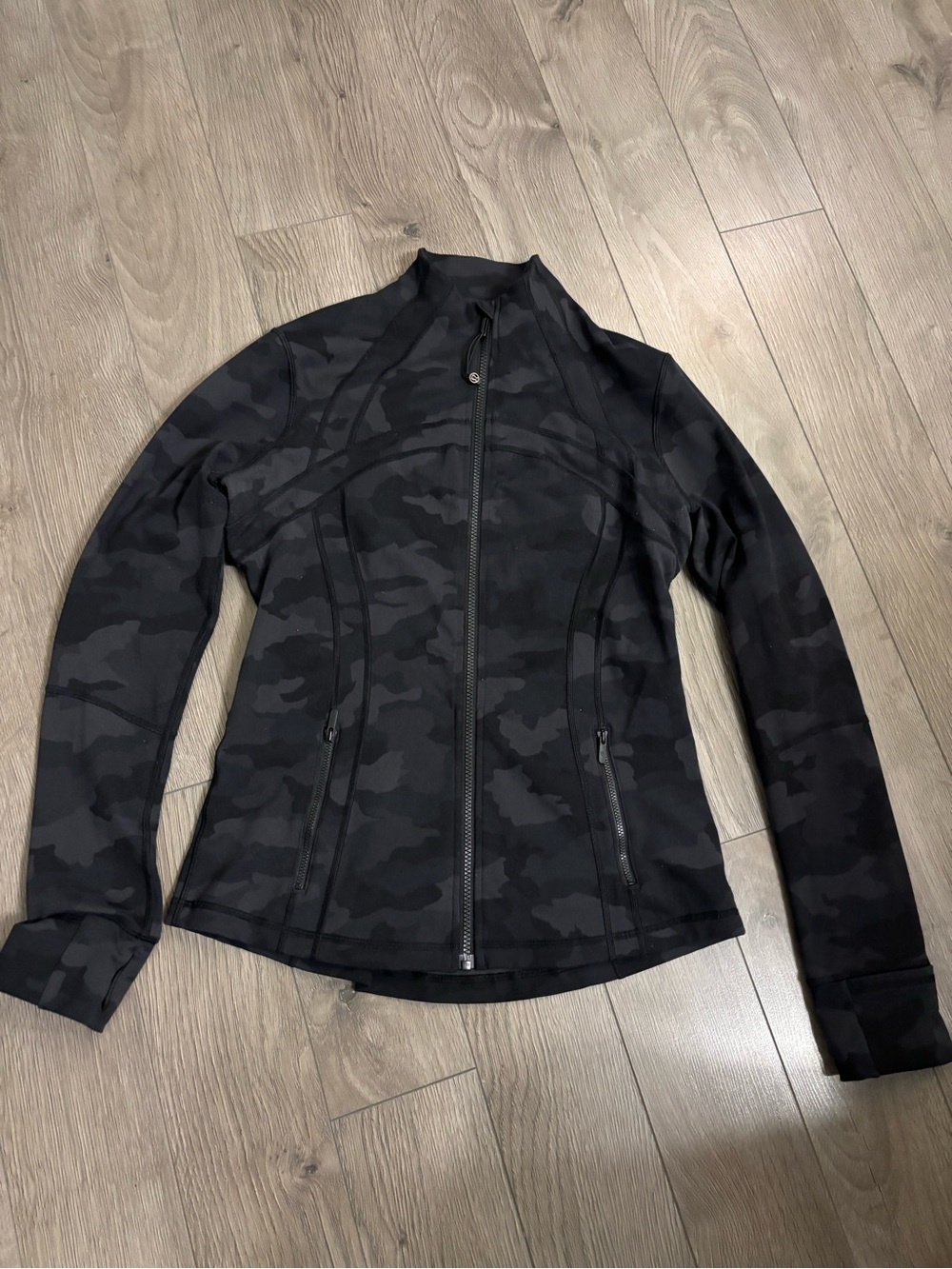 lululemon athletica Women’s Black Camo Zip-Up Utility Jacket
